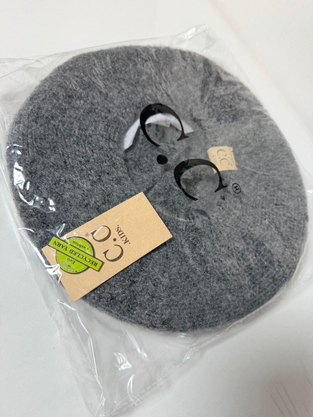 NWT CC Kids Gray Fuzzy Beret Hat Girls M/L French Style Winter Cap